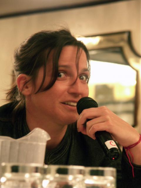 María D'Ovidio, Interrupcion